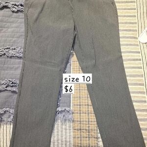 Stylish Black and White Striped Women's Cropped Pants